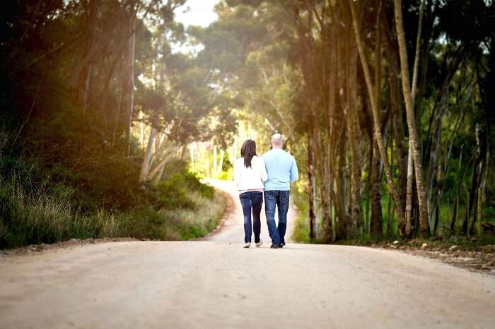 A beautiful walk at the garden route is a gateway to romance