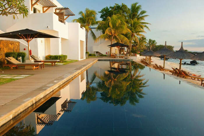 Swimming pool at the Hotel Recife Attitude Mauritius