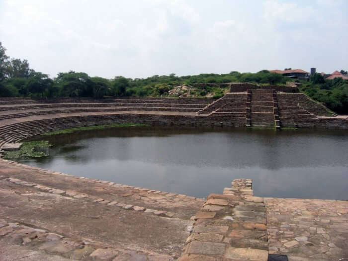 The artificial lake at Surajkund – the closest tourist place near Delhi in winter
