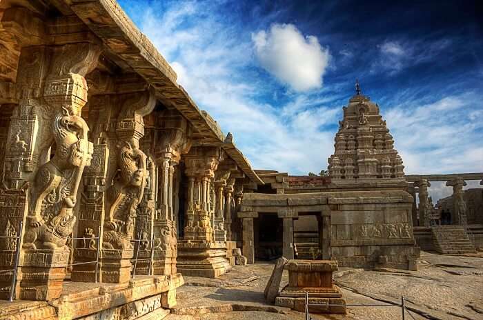The beautiful temple in Lepakshi which is one of the top unexplored places in India