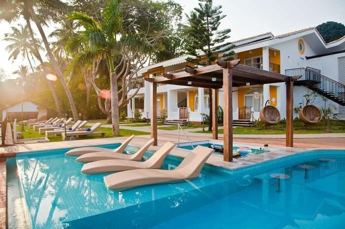 The studded waterfront of Acron makes it one of the best hotels in Goa near Baga Beach