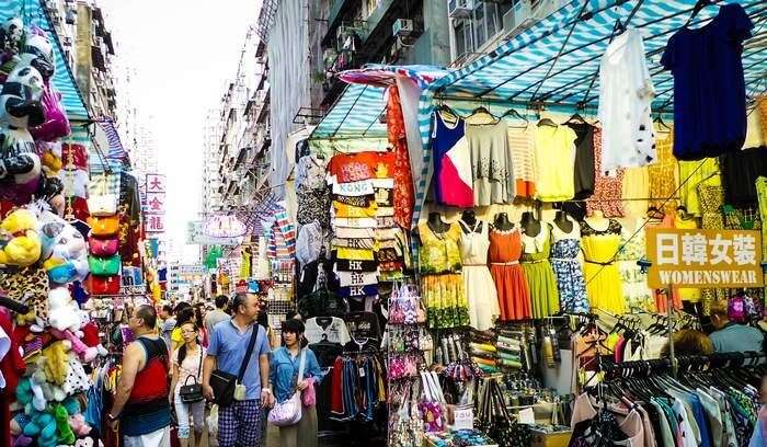 Ladies Market at Mongkok is one of the most popular shopping places in Hong Kong