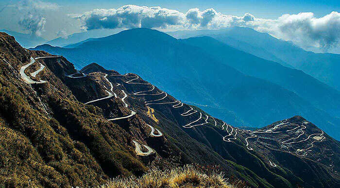A breathtaking view of the Old Silk Route, ideal for road trips in India