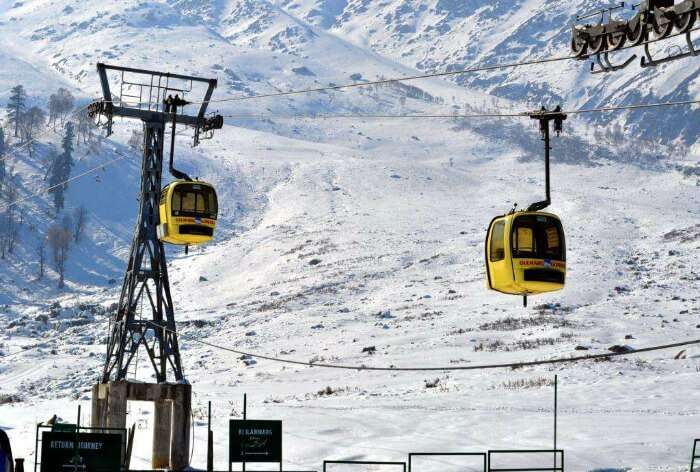 Cable car ride in Gulmarg