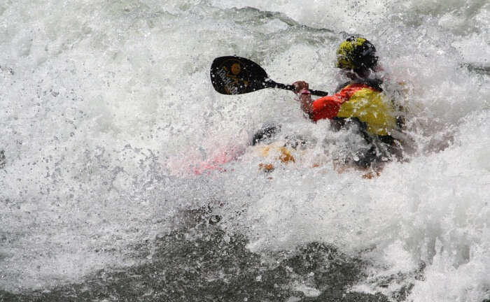  Kayaking, Navua River