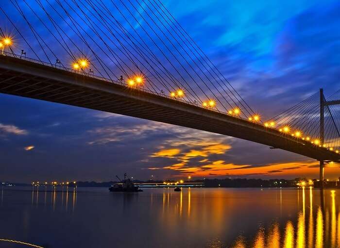 The beauty of romantic places in Kolkata