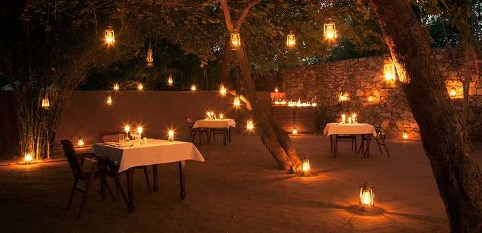 The open sky dining at Sher Bagh is one of the best experiences at any hotel in Ranthambore