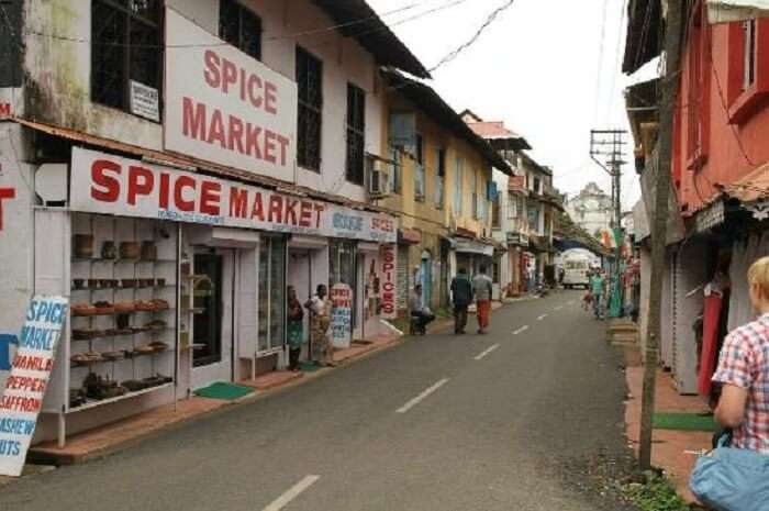 Markets in Munnar are popular for its tea and spices