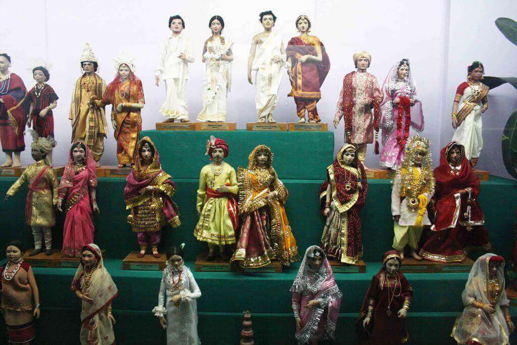 dolls in a doll museum in Delhi