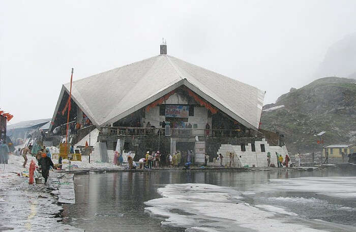 Screenshots From Sri Hemkunt Sahib