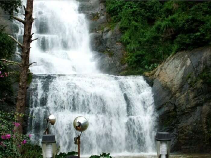Awe-inspiring view of waterfall in Kodaikanal