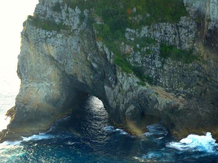 Hole in the Rock in Bay of Islands