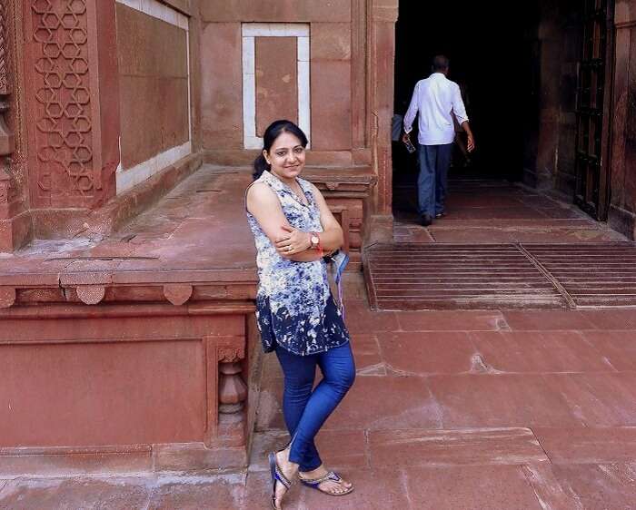 Vineets wife at Agra Fort