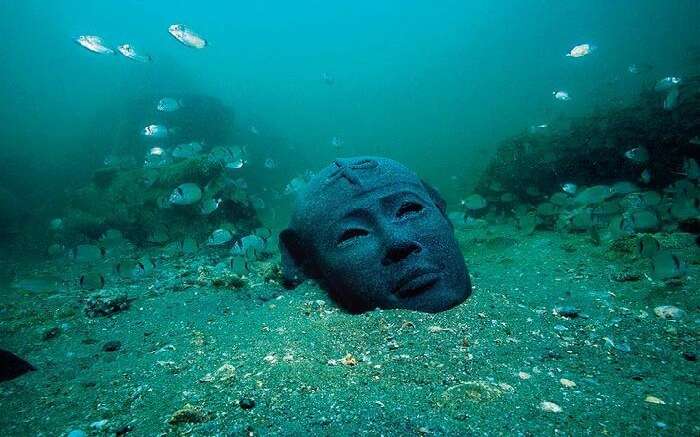 Ancient statues of Pharaohs have been recovered at this city of Heracleion.