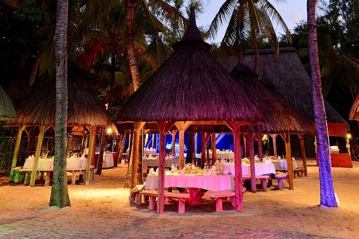 The beach dining experience at the La Chaumière Masala that is an Indian restaurant in Mauritius