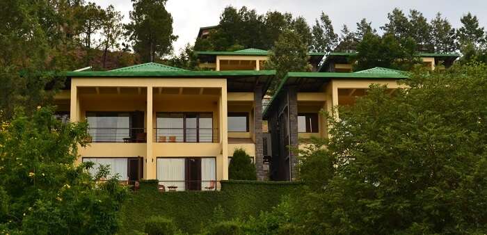 An outside snapshot of Suryavilas Resort in Solan - One of the best resorts in Himachal