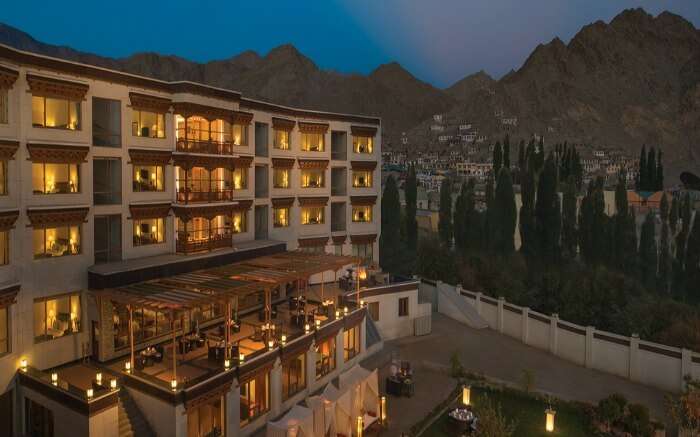 10 Hotels In Leh Ladakh Luxury And Budget Options - 