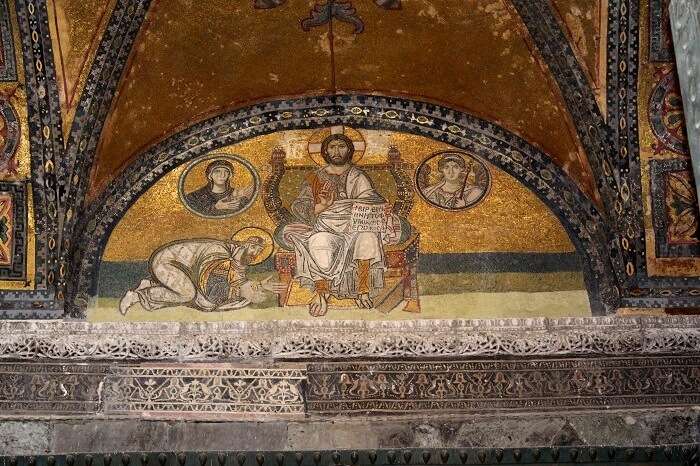 Unplastered mosaics of Jesus and Virgin Mary at Hagia Sophia