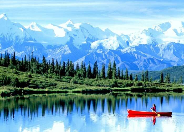 The mesmerizing snow clad peaks in Kashmir