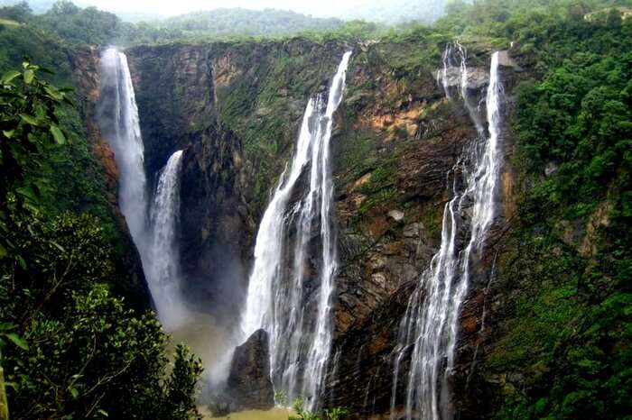 A glorious waterfall in Pachmarhi