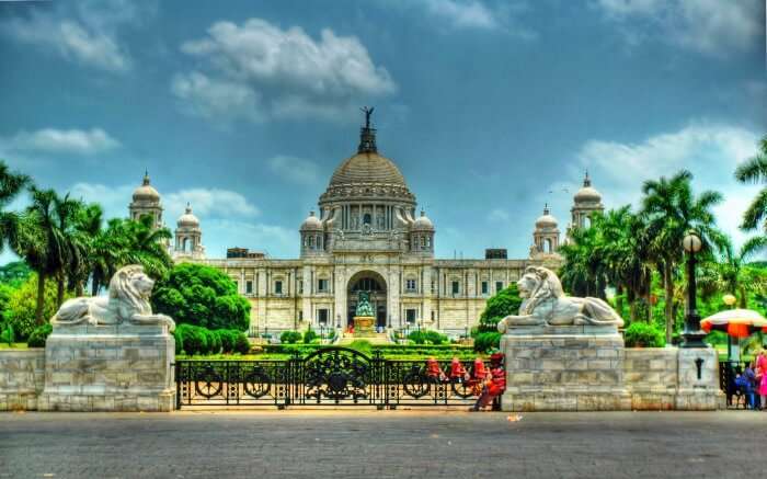 The white Makrana marbles of the Victoria Memorial Hall