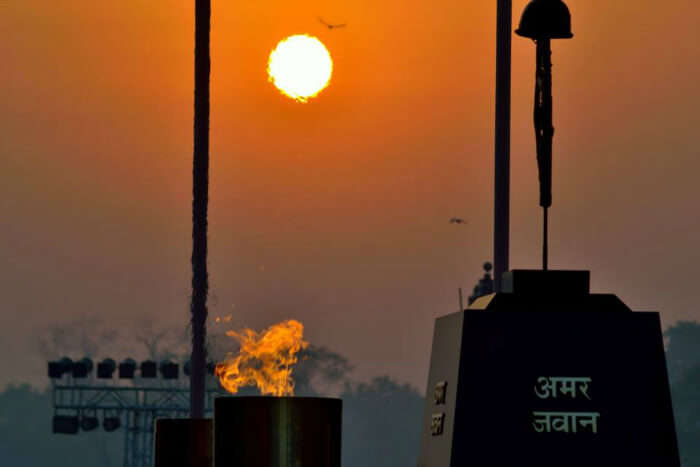 The Amar Javaan Jyoti at India Gate during sun down