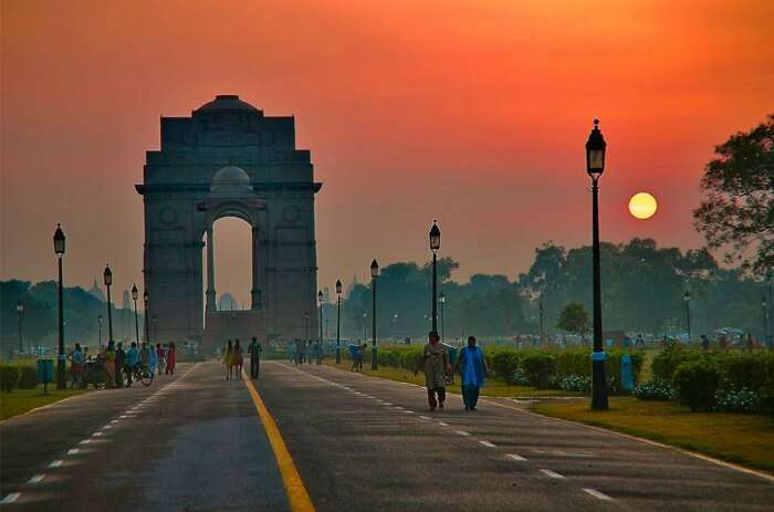 The India Gate in Delhi- a pretty sight at dusk