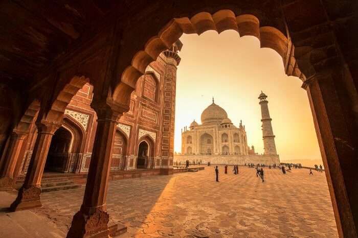 Enjoy the sheer grandeur of the Taj Mahal in Agra