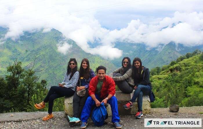 Lehan and her friends pose for a photo in the hills of Himachal