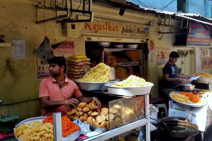 The stall full of fresh jalebis at Rajasthani Jalebi and Namkeens