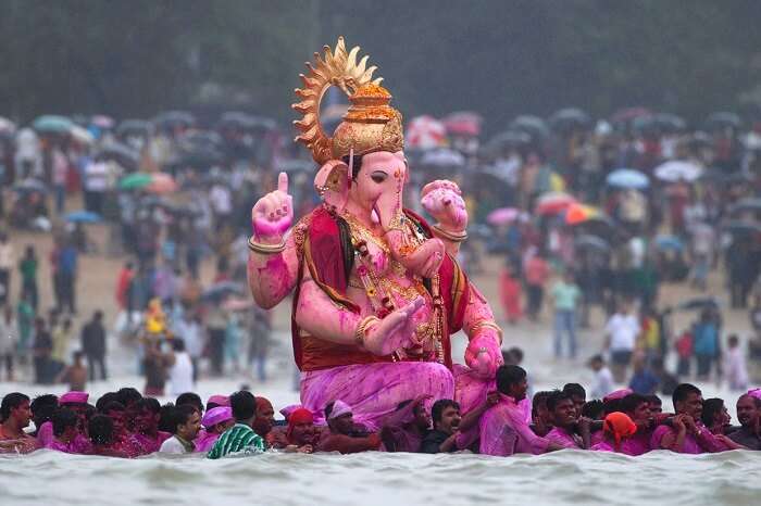 A beautiful shot depicting the Ganesh Visarjan during the Ganesh Chaturthi festival