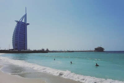 the jumeirah beach & burj al arab hotel