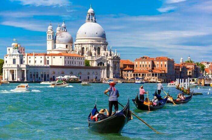 Santa Maria della Salute is a huge octagonal structure comprising of bell towers, domes, and a stunning façade