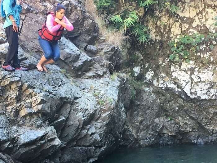 Tanisha cliff jumping in Lansdowne