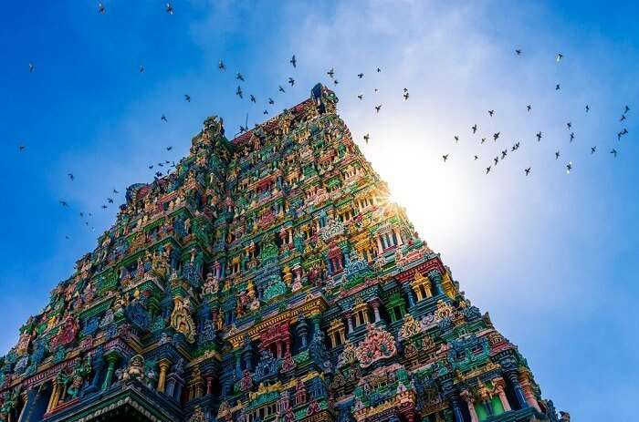 Hindu weddings in meenakshi temple