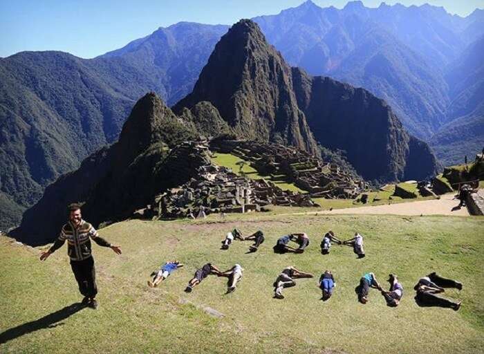 Jonathan Quiñonez at Machu Pichu in bolivia