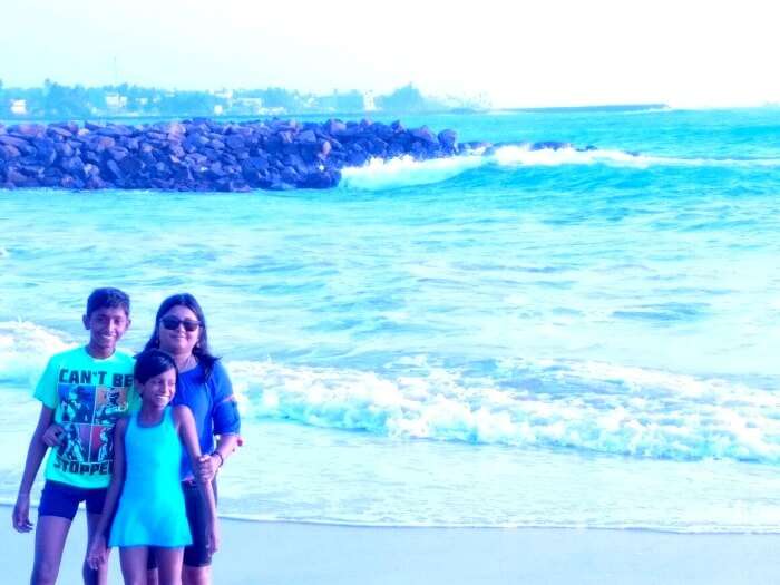 Family enjoying beach in Sri Lanka