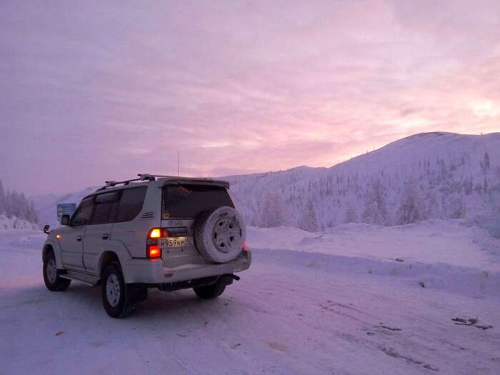 Nidhis vehicle of choice for the expedition Toyota Land Cruiser