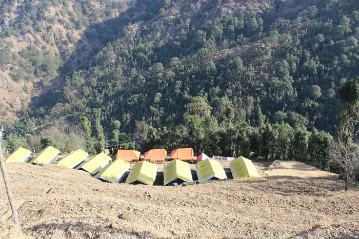 camping in dhanaulti