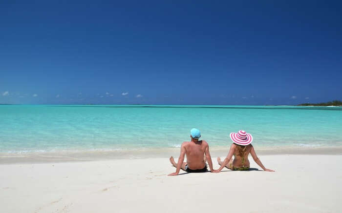 couple in Bahamas