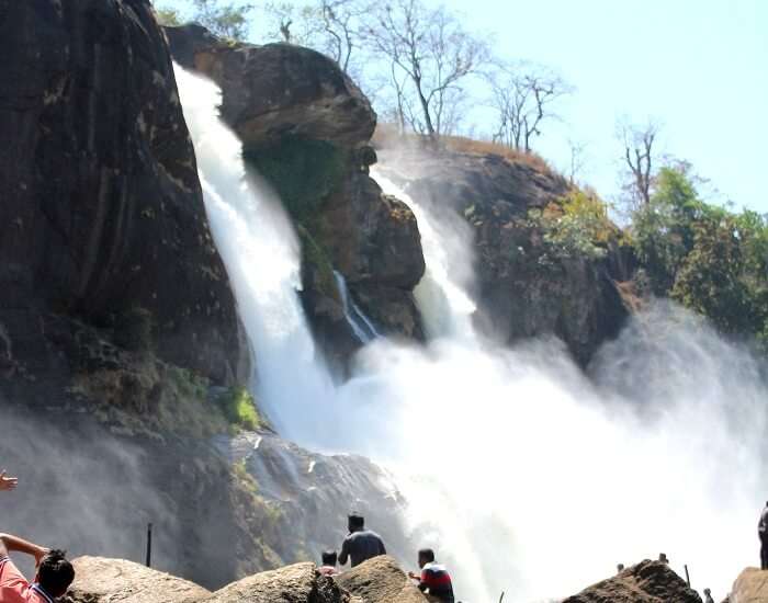 stunning waterfalls in kerala