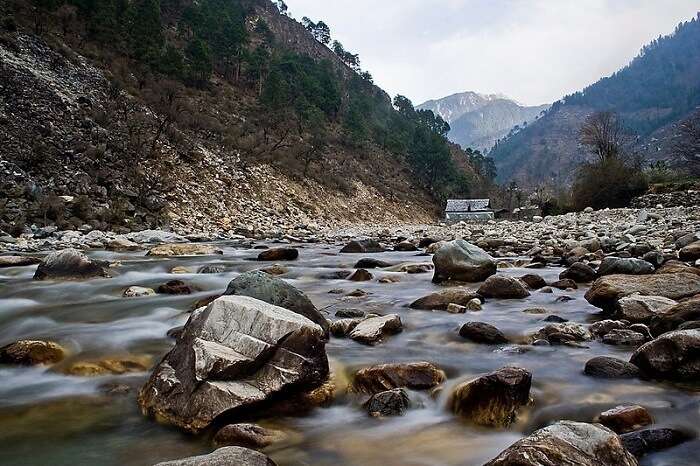 Tirthan valley and river