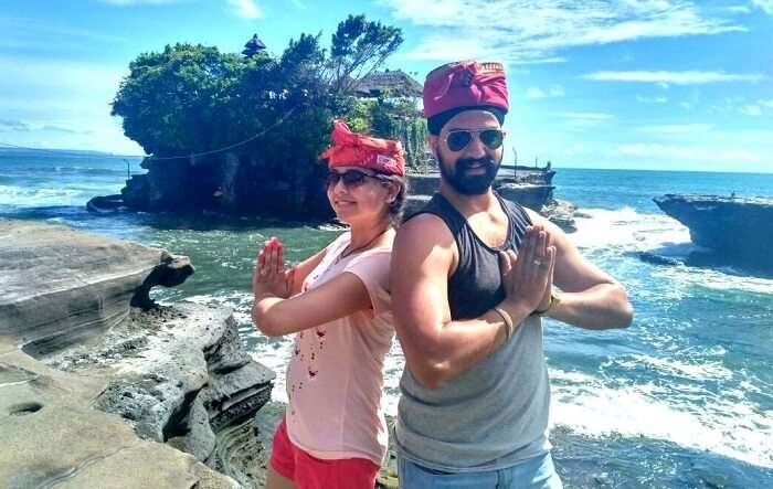 Posing in front of the Tanah Lot Temple