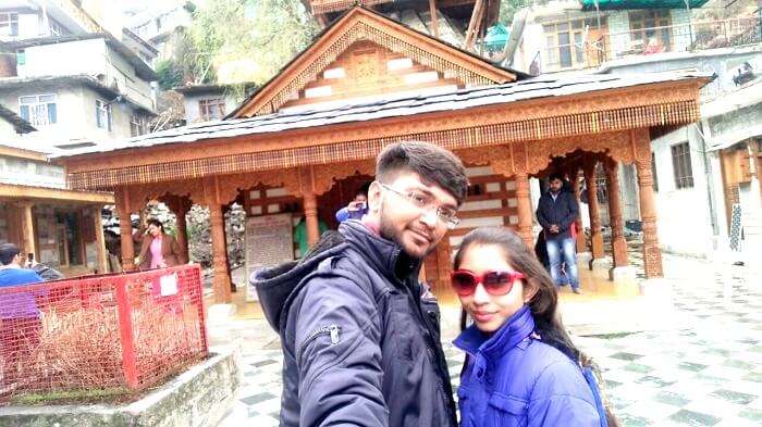 Couple in and around Manali