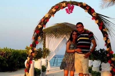 beach side restaurant in maldives