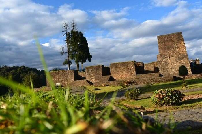 pelling old city