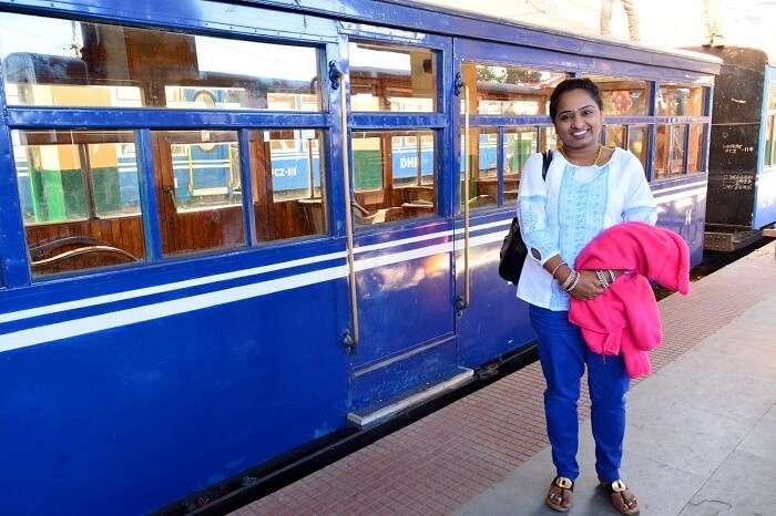 toy train ride in darjeeling