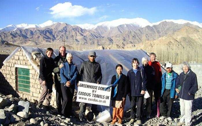 Travelers from UK donating greenhouse to the locals of Ladakh
