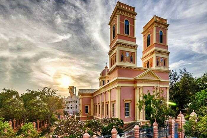 Visit the many churches in Pondicherry