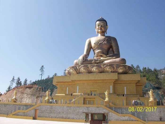 statues in bhutan